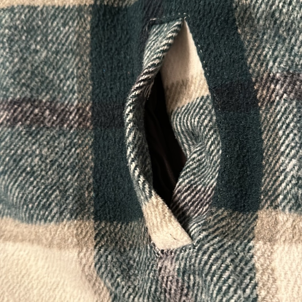 BB Dakota by Steve Madden Plaid Shacket Evergreen Plaid Size Medium - Picture 10 of 15